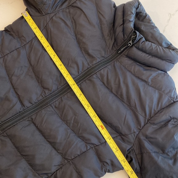 Bundle | Uniqlo light warm parka | girls jacket - Picture 7 of 11